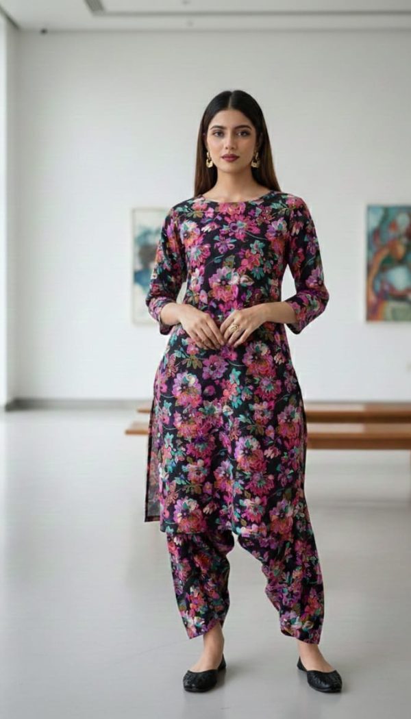 Unstitched casual lawn 2 piece.