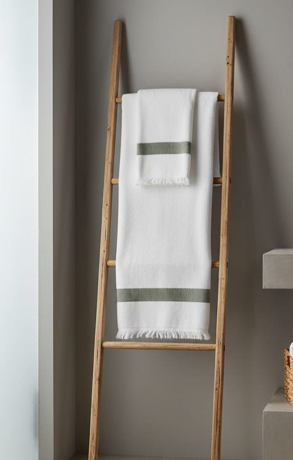 Luxury Bath towel.Export quality.Pure cotton